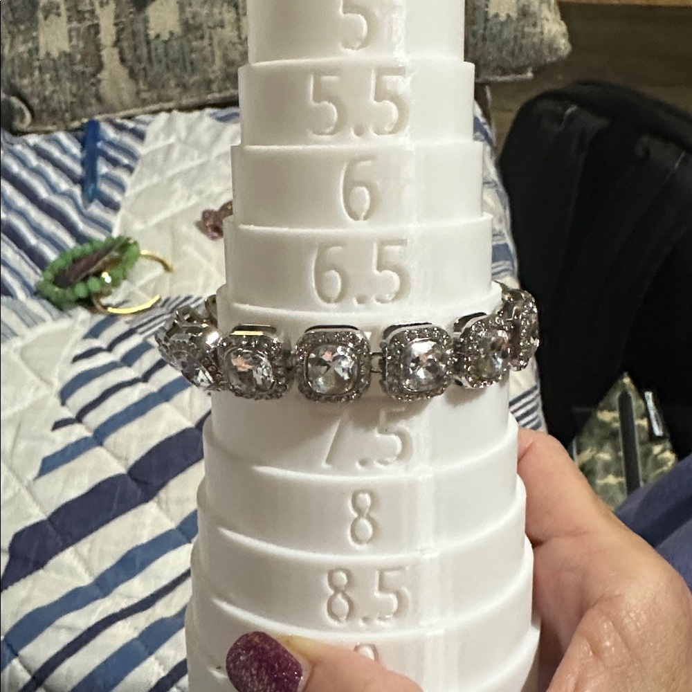 Elegant Silver Crystal Bracelet